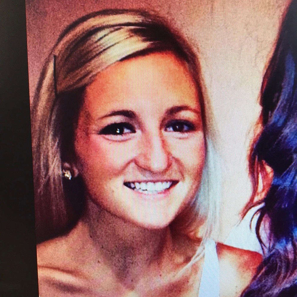 Meet your Posher, Kelly